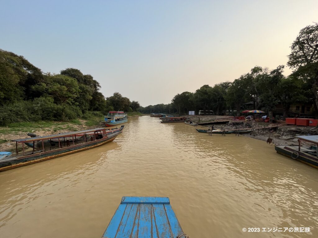 カンボジア　川