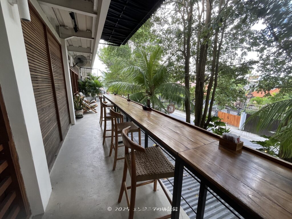 バリ島チャングーにあるZIN Cafeの写真