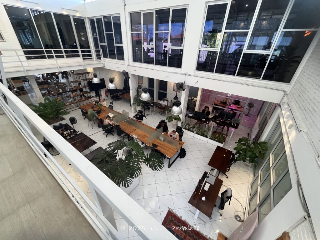 Tropical Nomad Coworking Spaceの様子