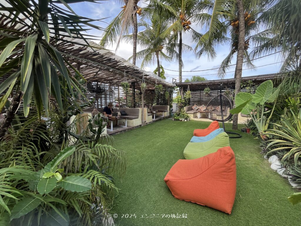 Tropical Nomad Coworking Spaceの庭