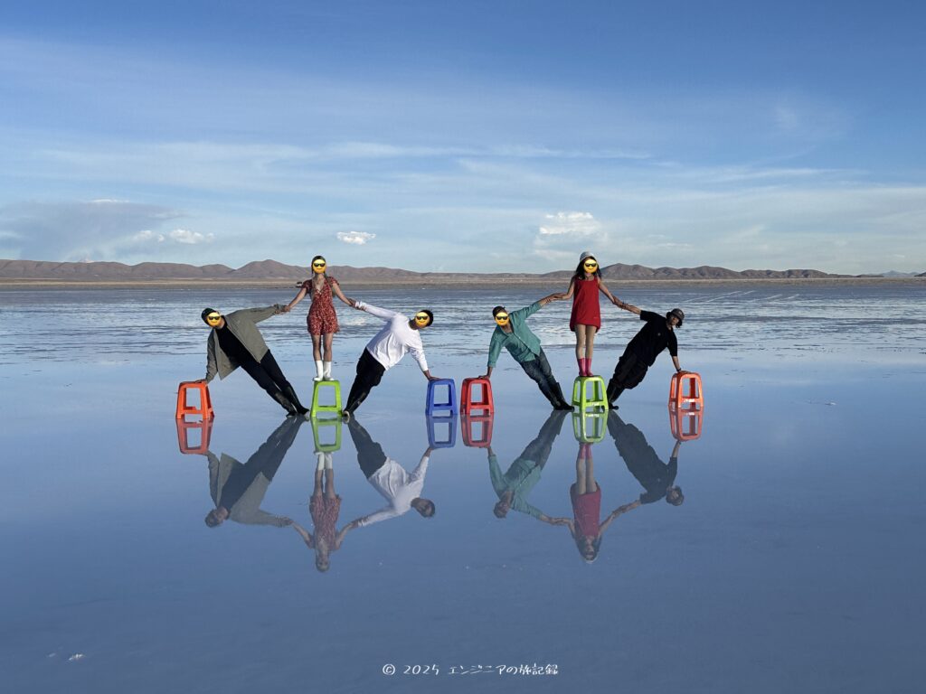 ウユニ塩湖でのトリック写真