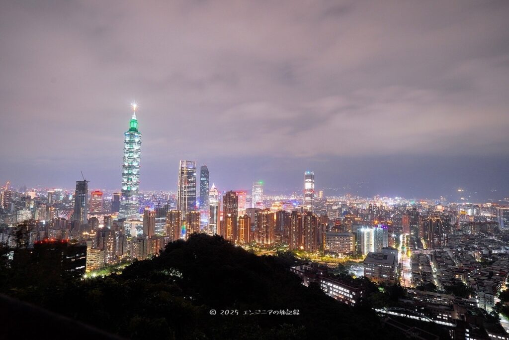 台北の象山からは台北の夜景が一望できる