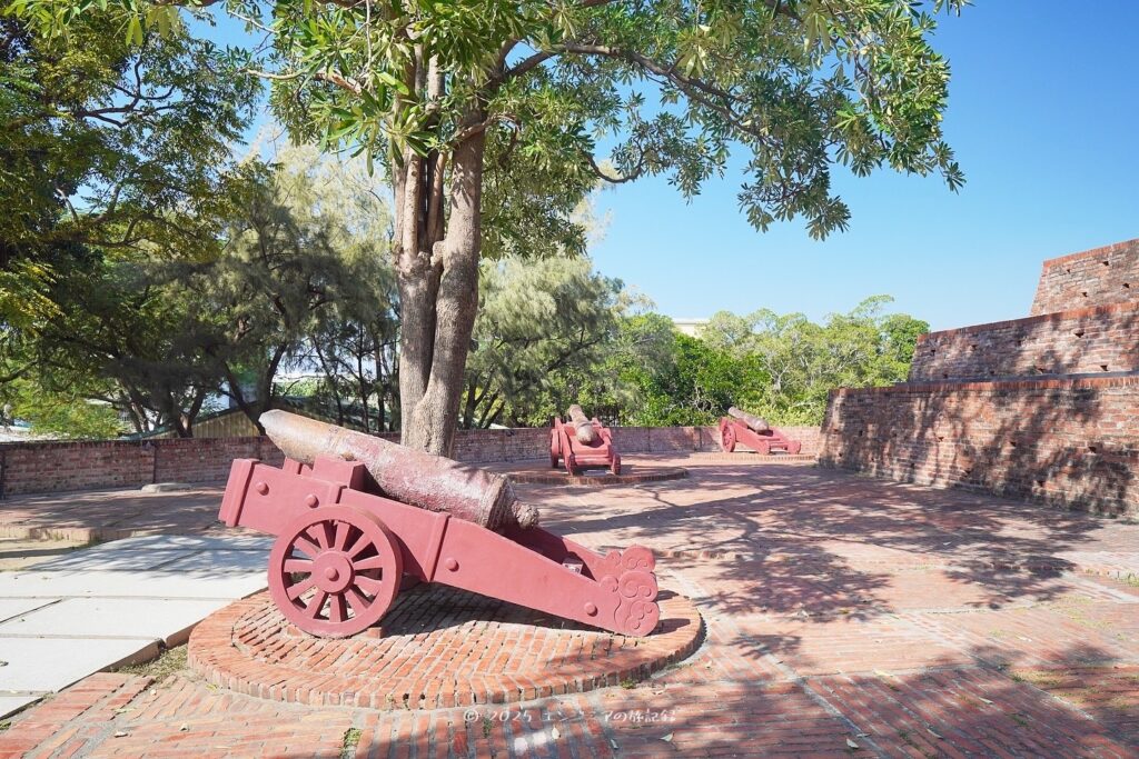 台南の安平古堡にある大砲