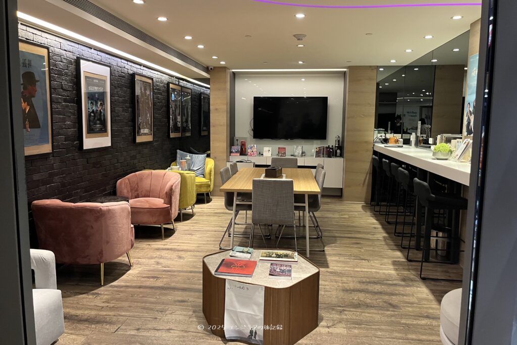 台北のタイワン ユース ホステル ＆ カプセル ホテルの共用ラウンジ