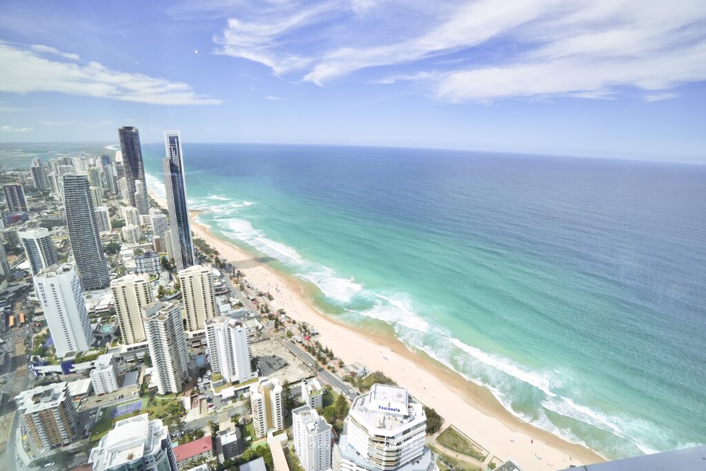ゴールドコーストを一望できるQ1展望台からの景色