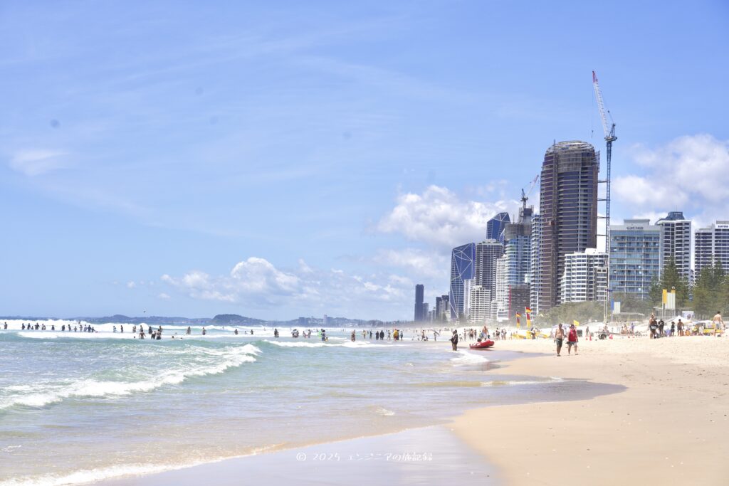 ゴールドコーストのサーファーズパラダイスビーチ