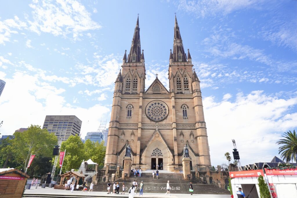 シドニーのシドニー・セント・メアリー大聖堂の外観
