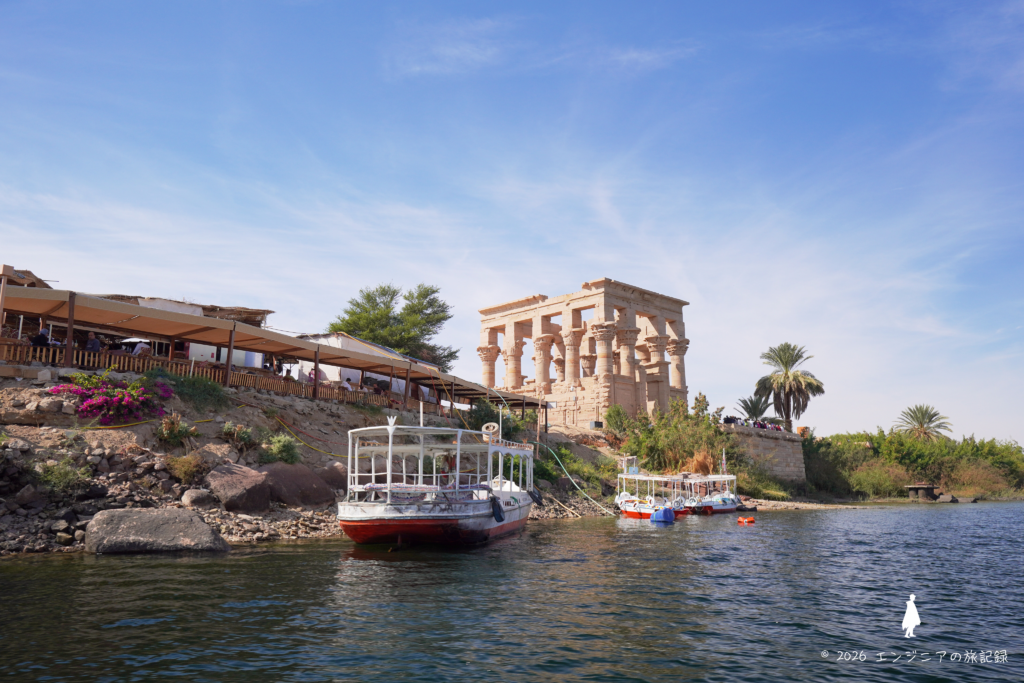 エジプト アスワン フィラエ神殿 イシス神殿 ナイル川