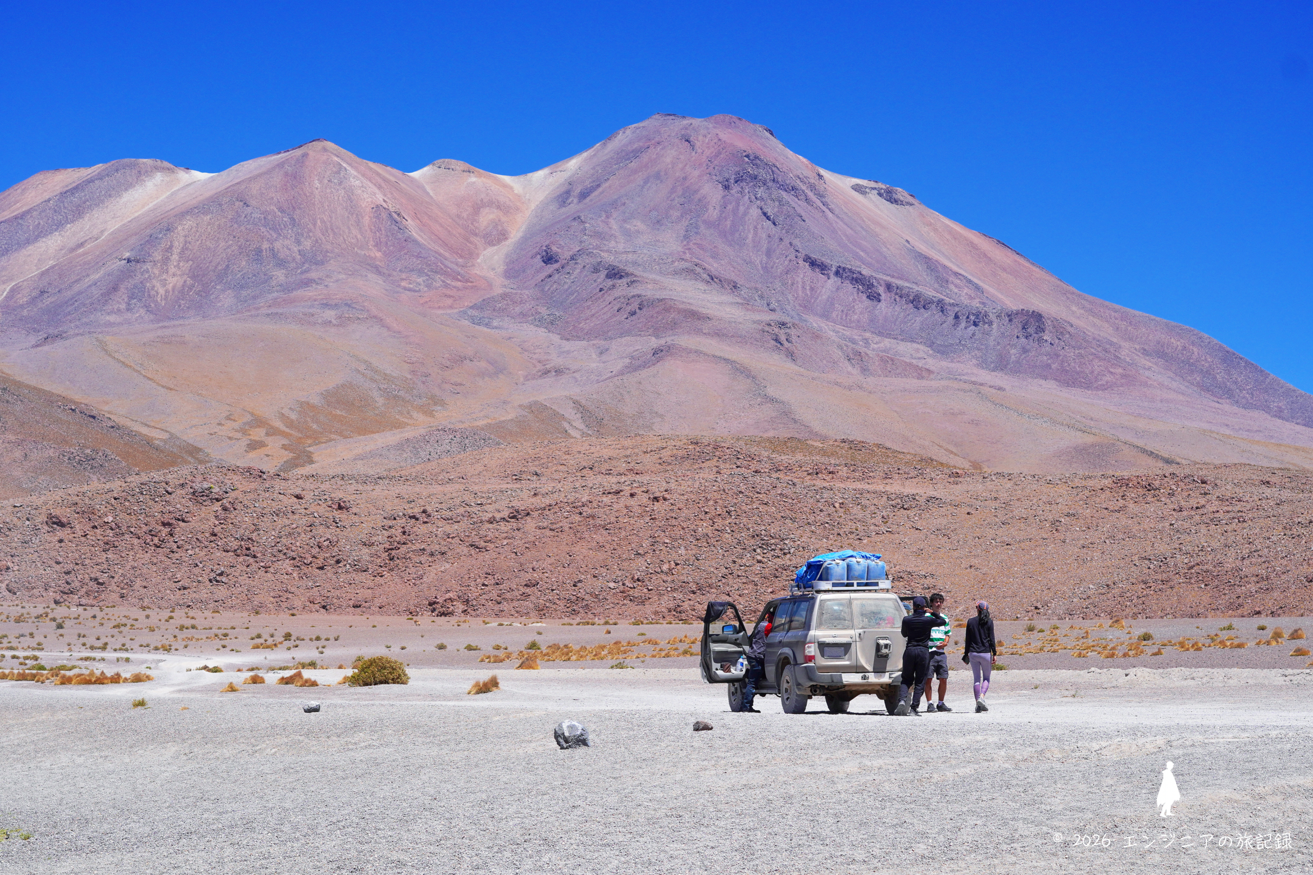 ウユニからアタカマを移動するツアーの様子