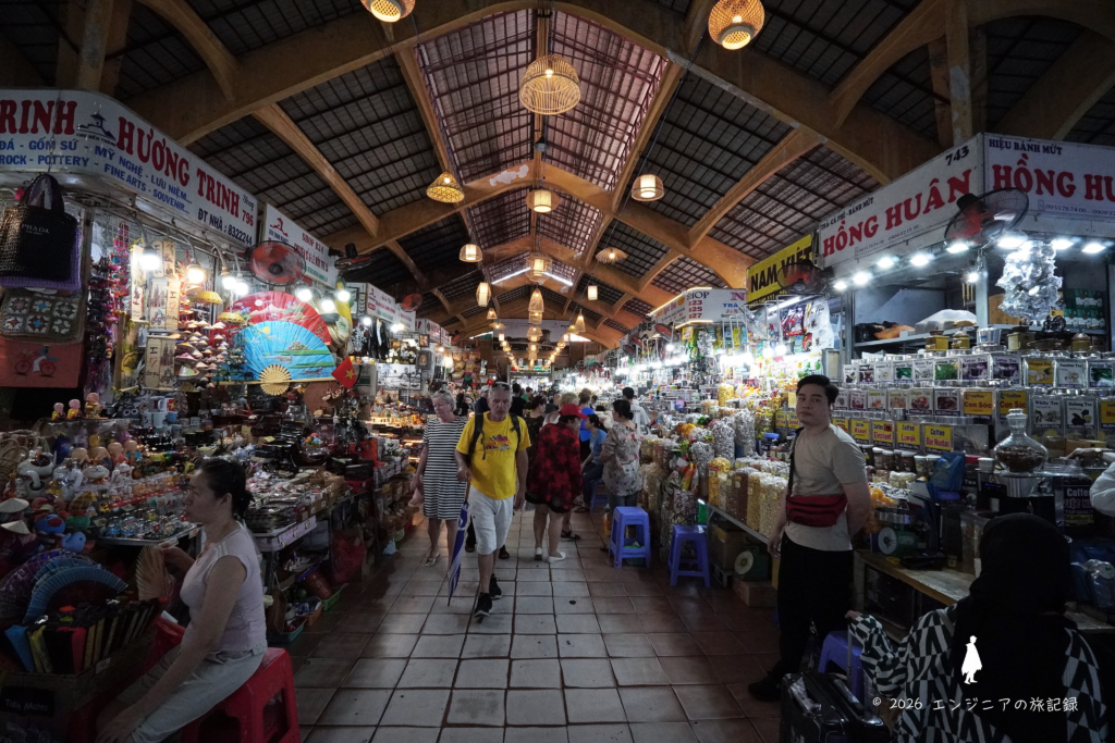 ベンタイン市場の中の様子